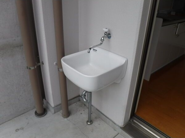 CENTRAL FERSの洗面所