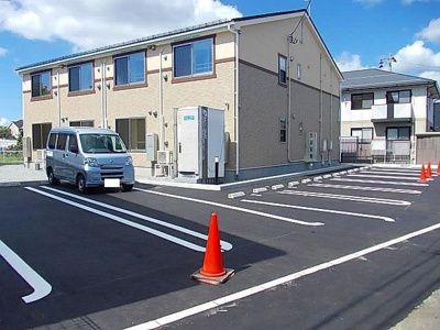 【駐車場】 | サンライズ　プレイス