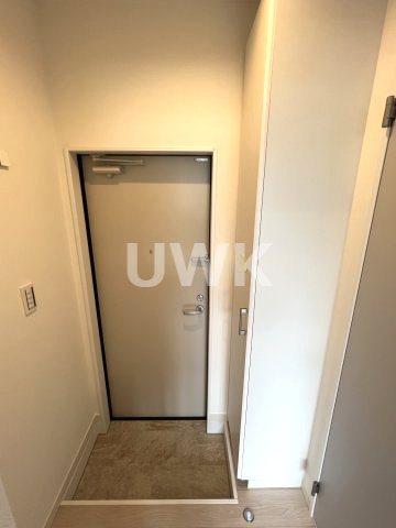 R-smart椥辻の玄関