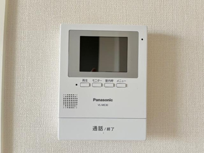 【内装】 | チェンバー | カメラ付インターホン