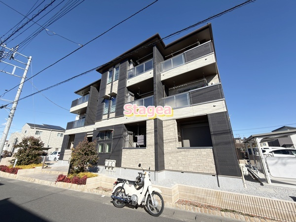 さいたま市西区大字指扇のアパートの外観