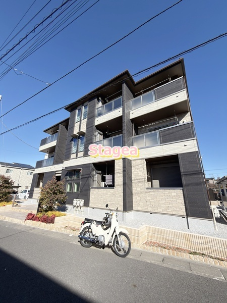さいたま市西区大字指扇のアパートの外観