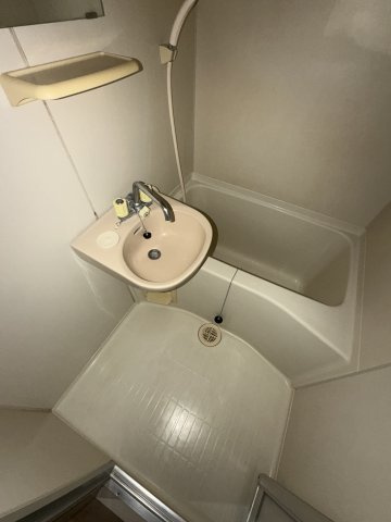 ジェイワンヒルズ西船の浴室