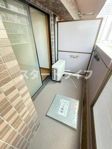 大阪市淀川区宮原５丁目の賃貸マンションのバルコニー