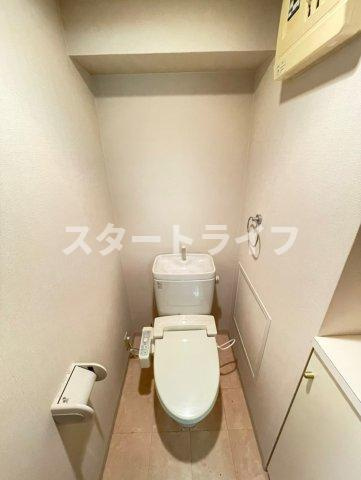 大阪市淀川区宮原５丁目の賃貸マンションのトイレ
