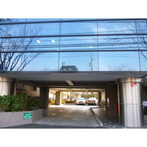 Ｋ・Ｍコートのエントランス|他部屋参考写真
