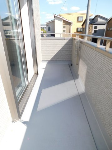 名古屋市港区春田野２丁目の新築一戸建のバルコニー|◇バルコニー◇　　南面で陽当り良好なワイドバルコニー♪