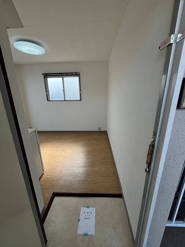 尼崎市大物町１丁目のアパートの玄関|玄関です