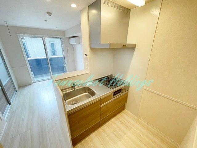 大和市大和南２丁目のアパートのキッチン|人気のカウンターキッチン♪