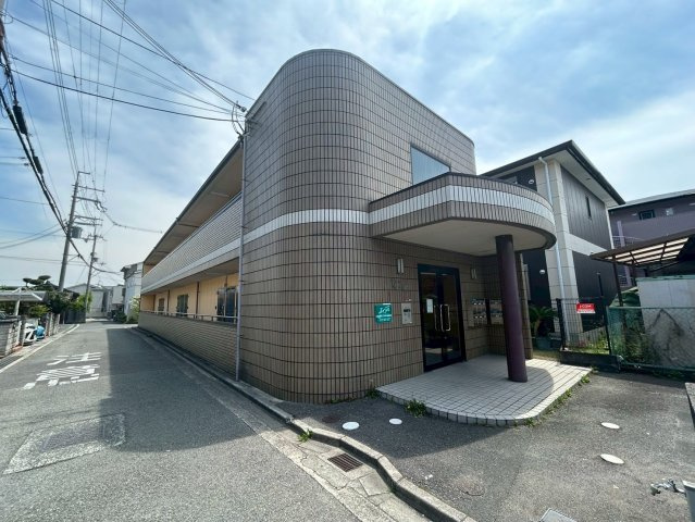 アローフィールドの外観