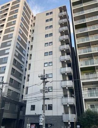 リバーレ上野稲荷町の外観