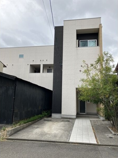 A.K.15六番町の外観