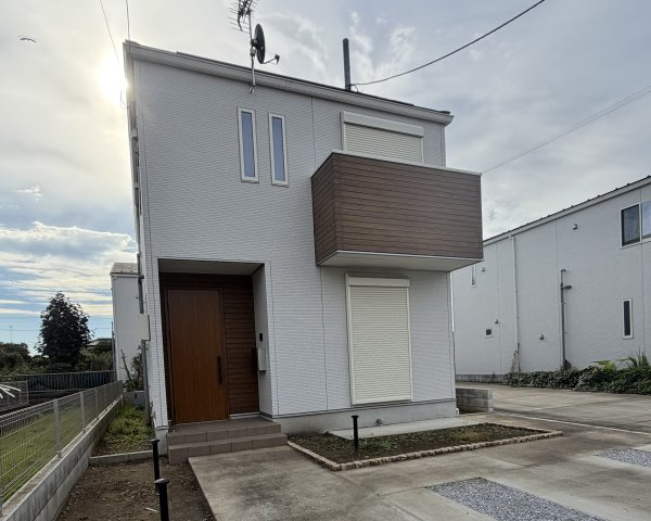 -三丁目不動産-　太田市内ケ島町　令和5年築　オール電化の外観