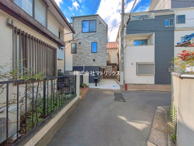 板橋区上板橋1丁目　快適な住環境　駅近×コンパクト住宅　限定1棟の前面道路含む現地写真