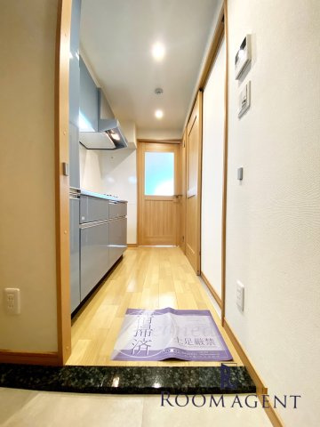 ラフォーレ金山の玄関
