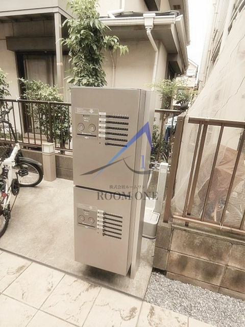 メゾンペジーブルのその他共用部分|宅配ボックスです。