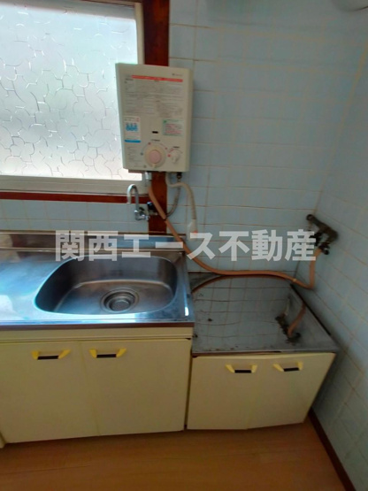  | 花園東町１丁目貸家