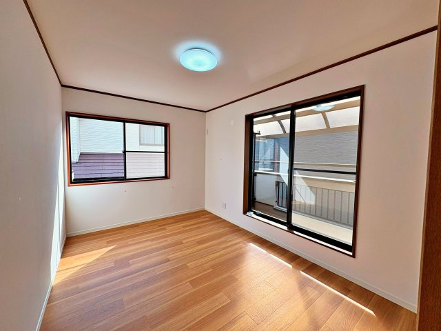 《仲介手数料半額》富士見市渡戸3丁目　中古一戸建住宅の洋室|洋室6.7帖