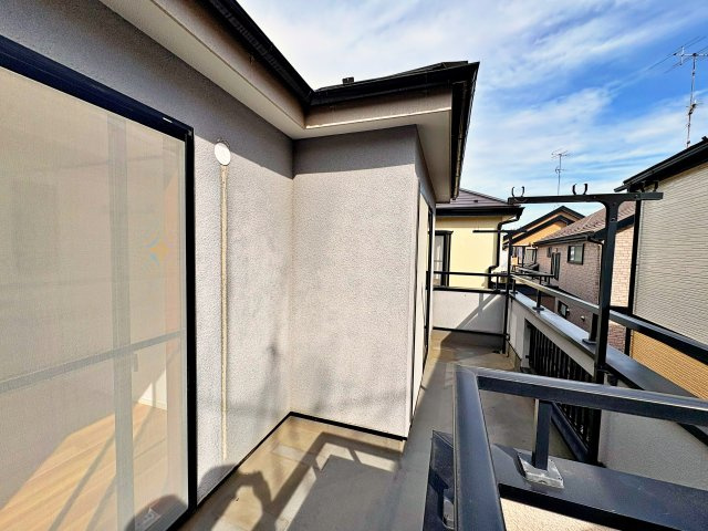 《仲介手数料半額》富士見市渡戸3丁目　中古一戸建住宅のバルコニー