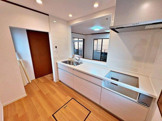 《仲介手数料半額》富士見市渡戸3丁目　中古一戸建住宅のキッチン