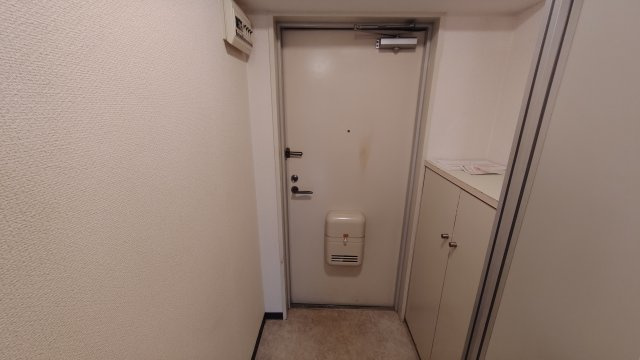 レジデンス六甲の玄関