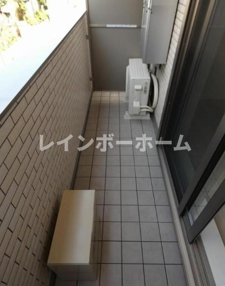 コーラルのバルコニー