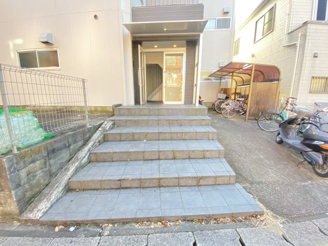 第一ニューハイツのロビー