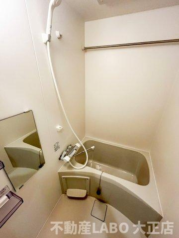JJ　RESIDENCE　NISHIKUJOの浴室