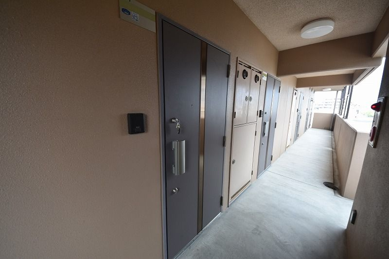 福岡市南区横手南町の賃貸マンションの周辺|【コンビニエンスストア】ファミリーマート 福岡井尻六ツ角店まで87ｍ
