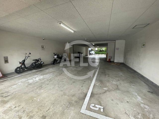 アドバンス大阪ベイストリートの設備|アドバンス大阪ベイストリート　バイク置き場