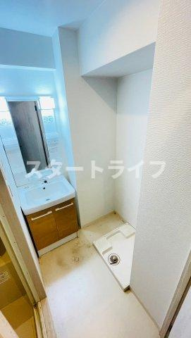 大阪市東淀川区西淡路４丁目の賃貸マンションの洗面所