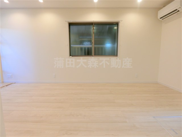 TKメゾンカマタの居間・リビング