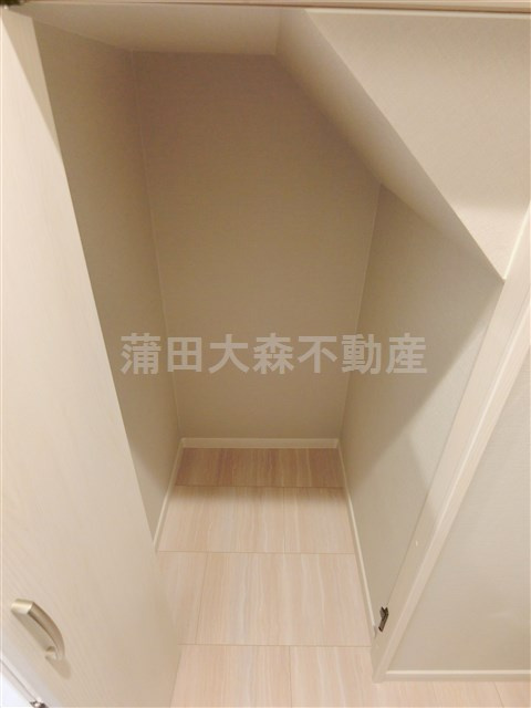 TKメゾンカマタの設備|トイレの収納スペース！