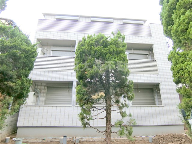 RASSURER（ラシュレの間取り|2021年3月築　木造地上3階建て総戸数9戸の人気賃貸アパート
京浜急行本線雑色駅最寄り徒歩7分の東京都大田区西六郷2丁目　JR京浜東北線蒲田駅徒歩18分