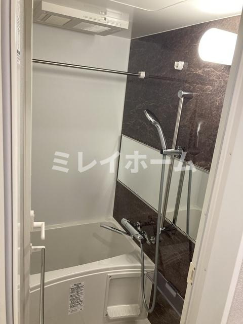 コンポジット南雪谷の浴室