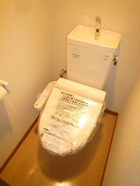 パールハウスのトイレ