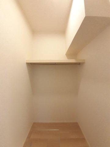 パレス・ニュールミネⅢ　Ｂの収納