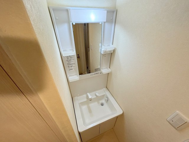 第10高光マンションの独立洗面台