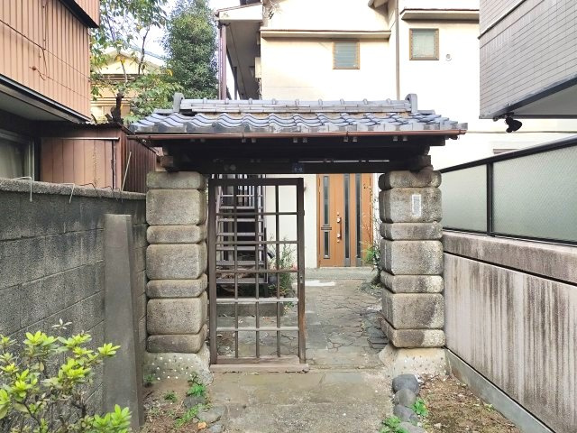 コーポシラキのエントランス
