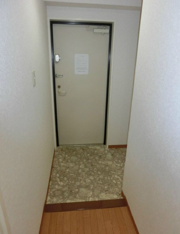 メルベーユ和泉の玄関|別部屋参照