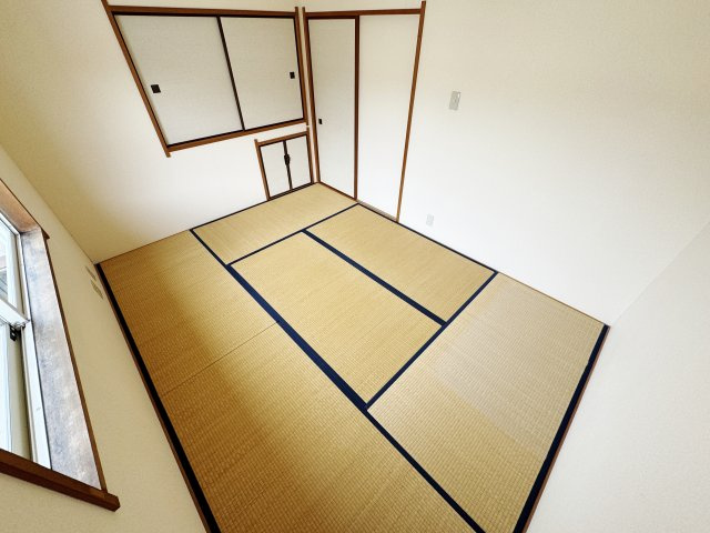 中通メゾネットの和室