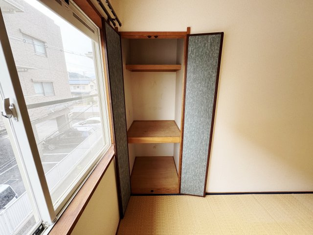 中通メゾネットの収納