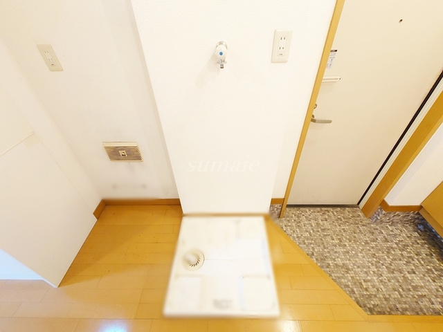 ＣＡＳＡ　ＤＣの設備|洗濯機置き場です☆