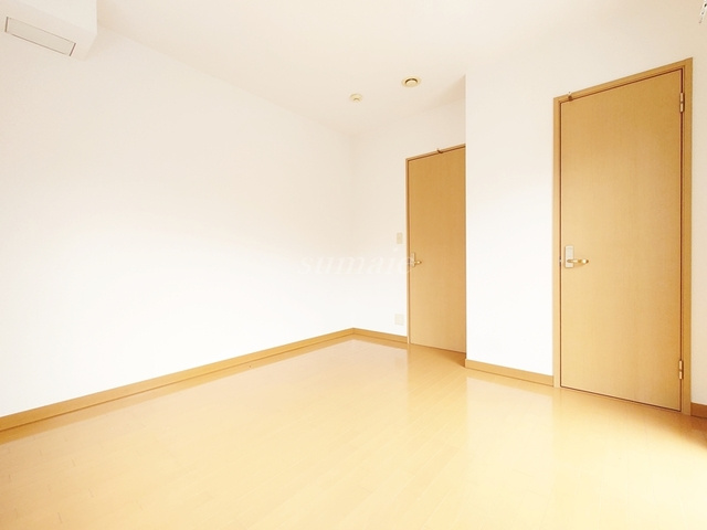 ＣＡＳＡ　ＤＣの寝室|窓側からのアングルです☆