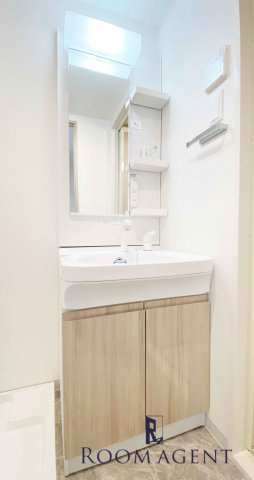 VILLA・SERENO桜山の洗面所