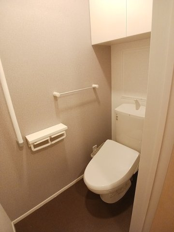 ダウンタウンヒルズのトイレ|コンパクトで使いやすいトイレです