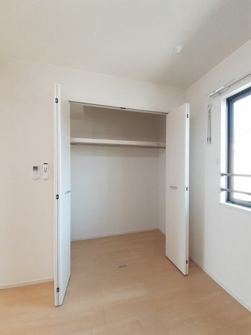 クラール観光町Ａの収納|こまごまとしたものを収納できそうですね