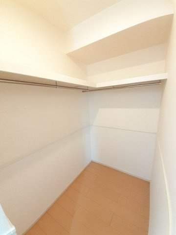エトワール昴Ａの収納|ちょっとした収納スペースも充実しています