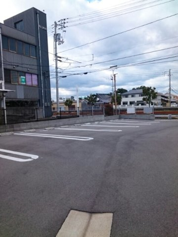 レ・セーナ　Ｂの駐車場|駐車場です