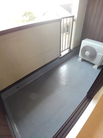 宇多津町新開アパートのバルコニー|広々としたバルコニーです